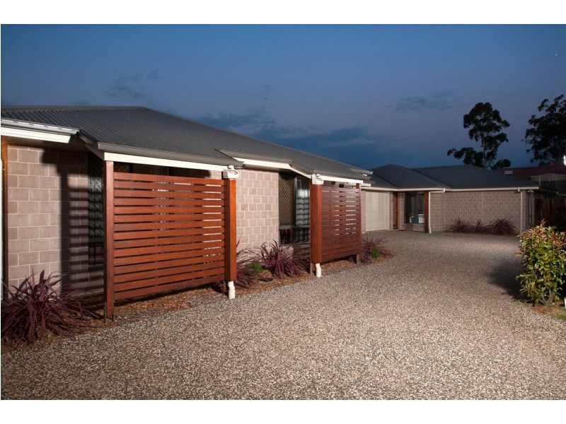 18 Willowburn Drive, Rockville QLD 4350