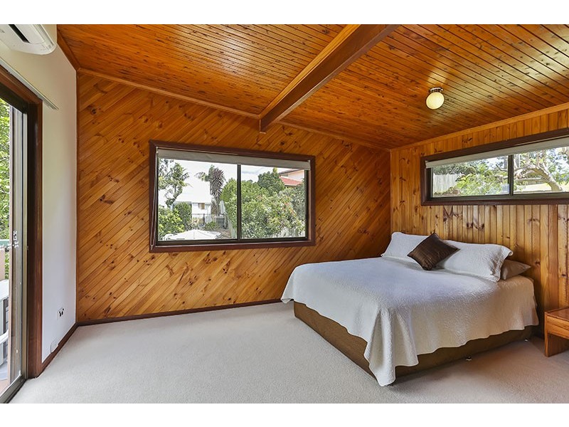 6 Scenic Crescent, Blue Mountain Heights QLD 4350