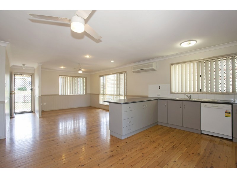 6 Vanity Street, Rockville QLD 4350