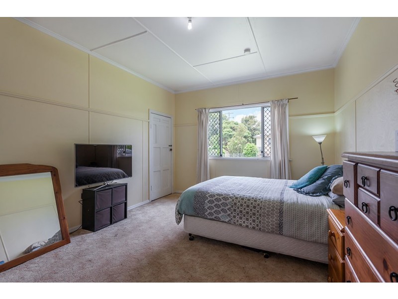 1 Farquharson Street, Harristown QLD 4350
