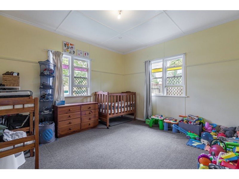 1 Farquharson Street, Harristown QLD 4350