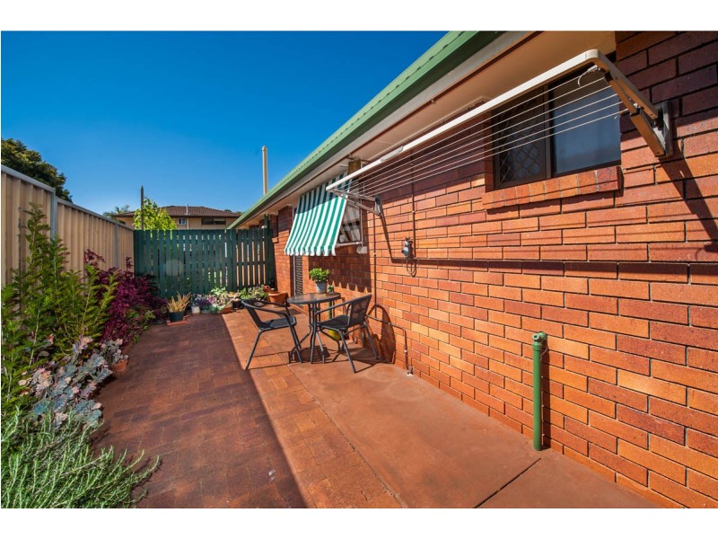 Unit 1/5 Doherty Street, Rockville QLD 4350
