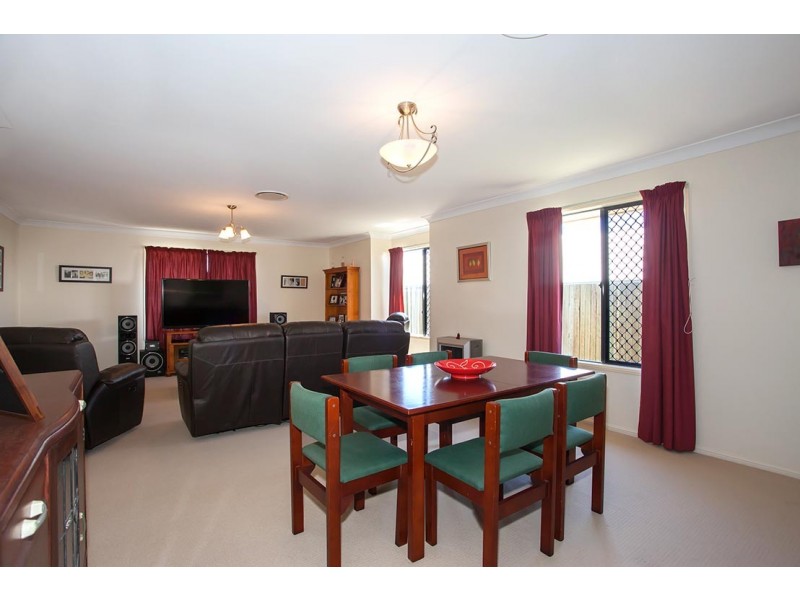 6 Ridgewood Drive, Kearneys Spring QLD 4350