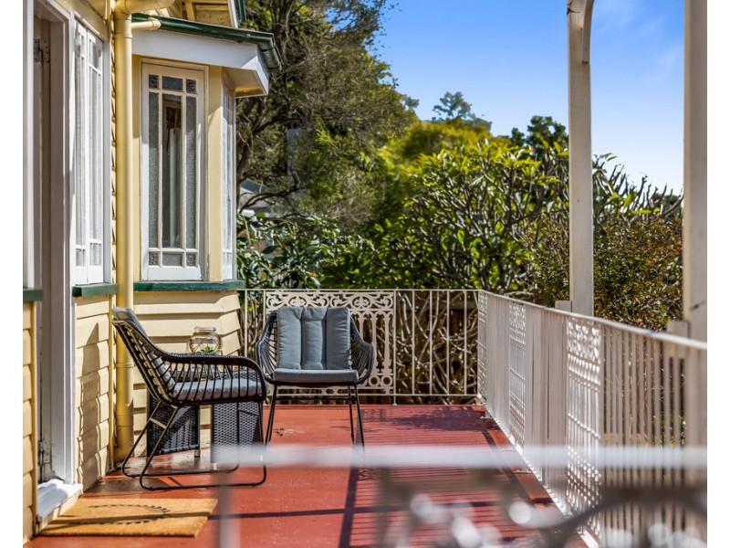 22 Crown Street, Rangeville QLD 4350