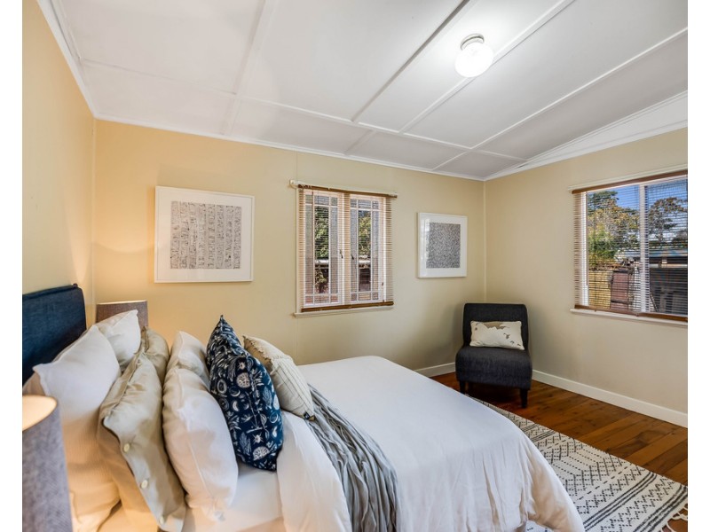 22 Crown Street, Rangeville QLD 4350