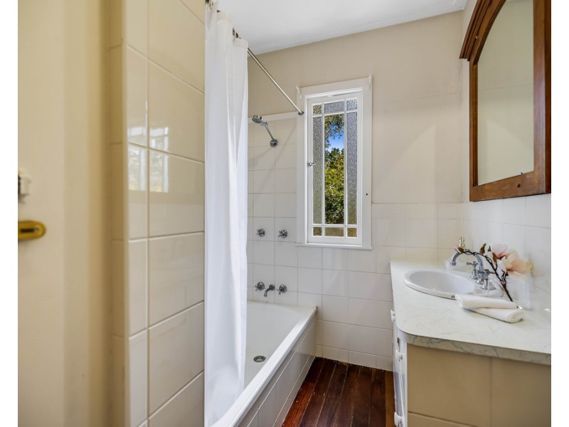 22 Crown Street, Rangeville QLD 4350