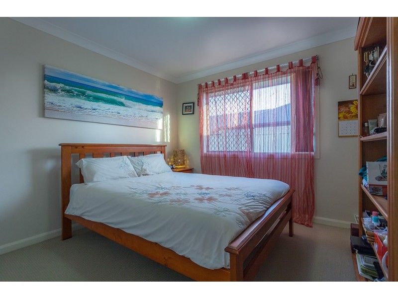 6 Barambah Street, Glenvale QLD 4350