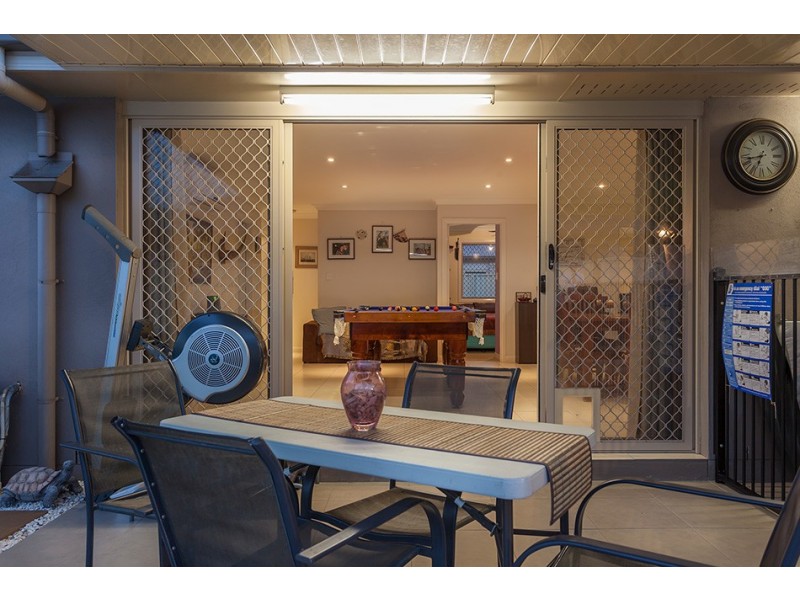 6 Barambah Street, Glenvale QLD 4350