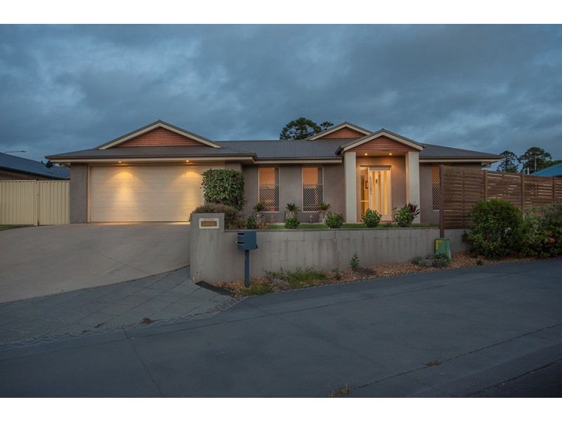 6 Barambah Street, Glenvale QLD 4350