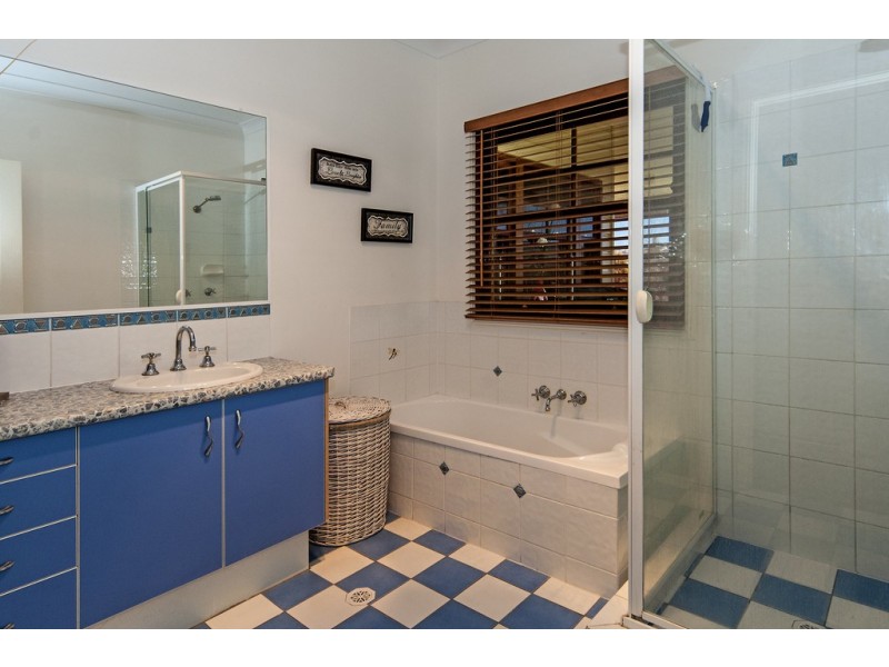 7 Kym Court, Hodgson Vale QLD 4352