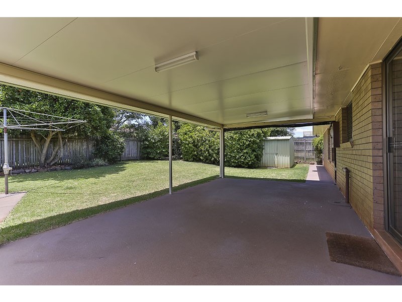 15 Lindberg Street, Wilsonton QLD 4350