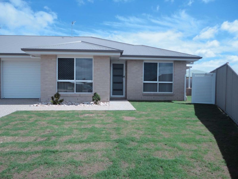 Unit 2/1 Chainey Court, Glenvale QLD 4350