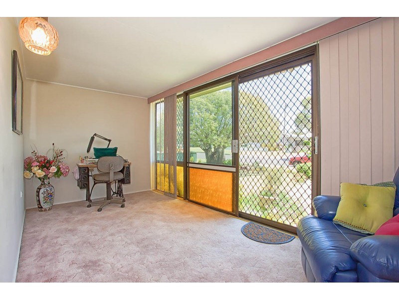 30 Lloyd Street, Harristown QLD 4350