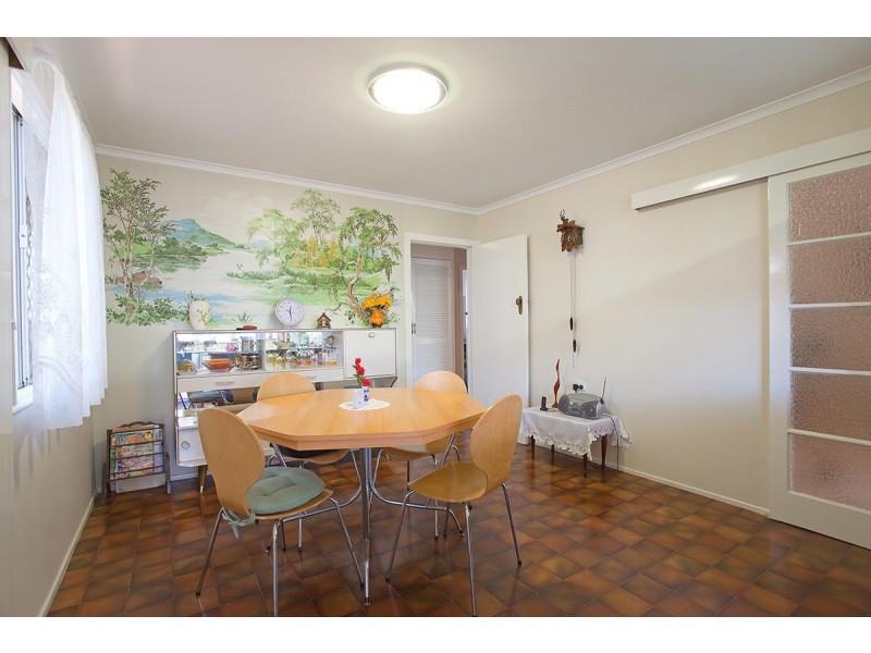 30 Lloyd Street, Harristown QLD 4350