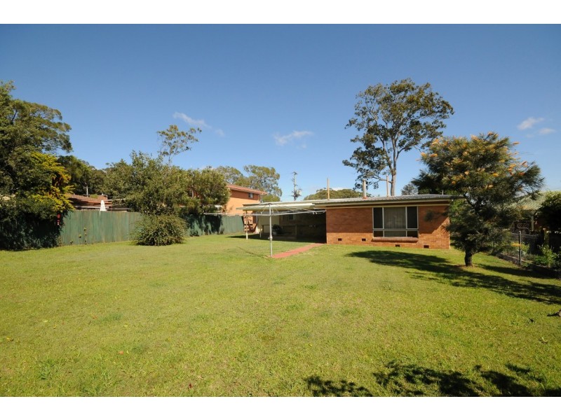 6 Amos Crescent, Mount Lofty QLD 4350