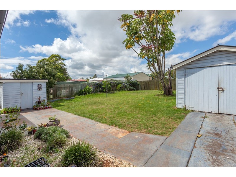 74 Taylor Street, Newtown QLD 4350