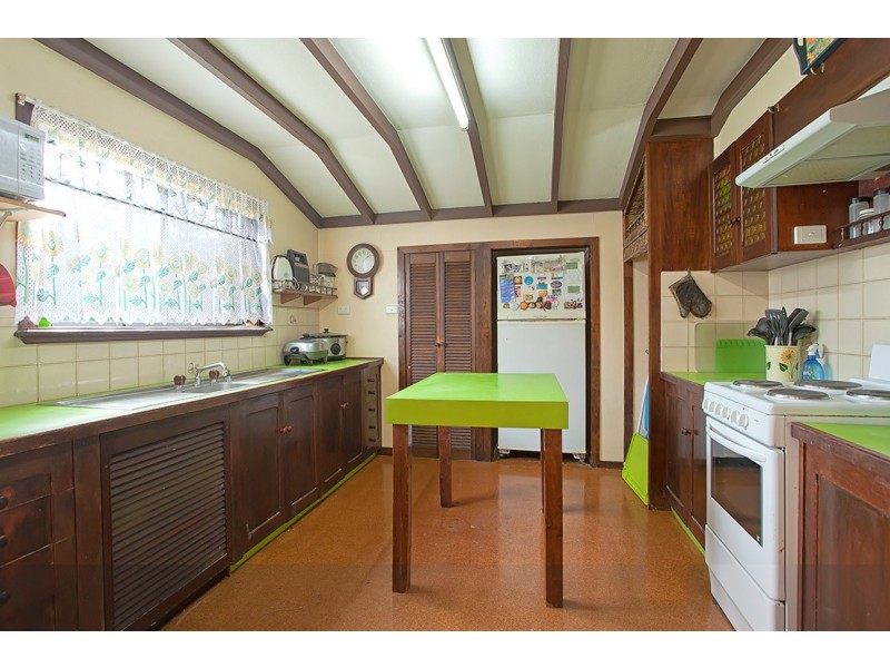 275 James Street, Newtown QLD 4350
