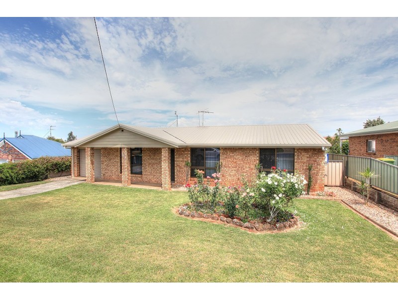 605 Greenwattle Street, Glenvale QLD 4350