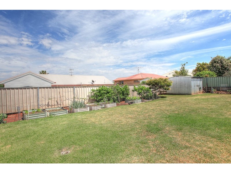 605 Greenwattle Street, Glenvale QLD 4350