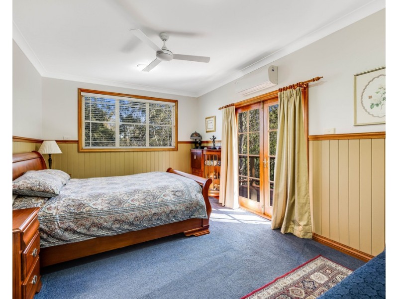 31 Coral Sea Drive, Middle Ridge QLD 4350