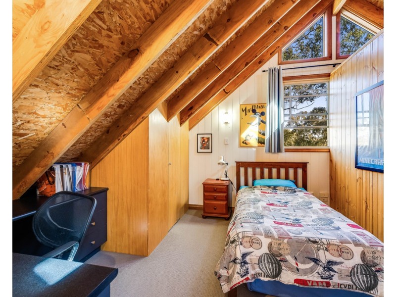 31 Coral Sea Drive, Middle Ridge QLD 4350