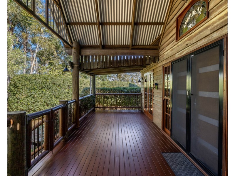 31 Coral Sea Drive, Middle Ridge QLD 4350