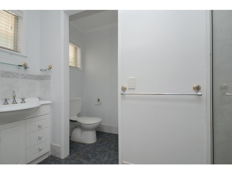 15 Rodway Crescent, Rangeville QLD 4350