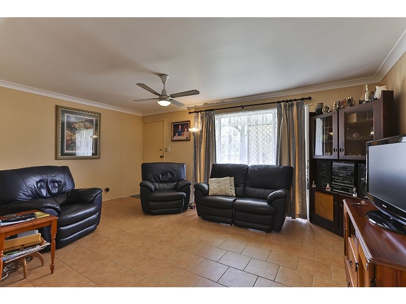 37 Lindberg Street, Wilsonton QLD 4350