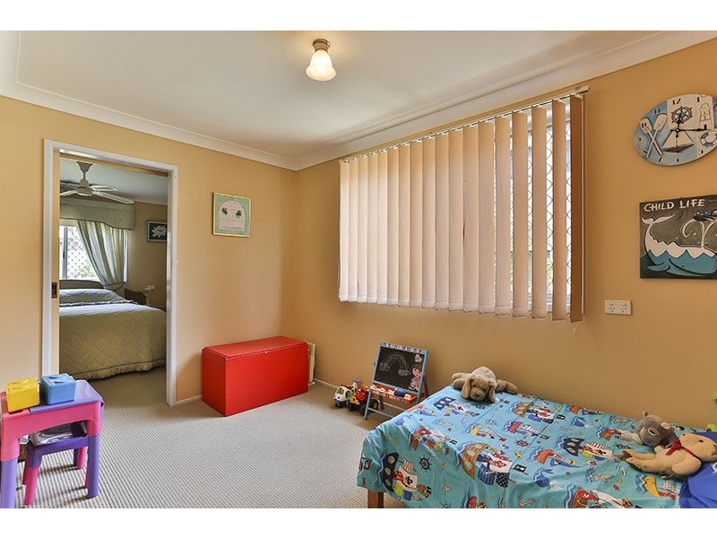 37 Lindberg Street, Wilsonton QLD 4350