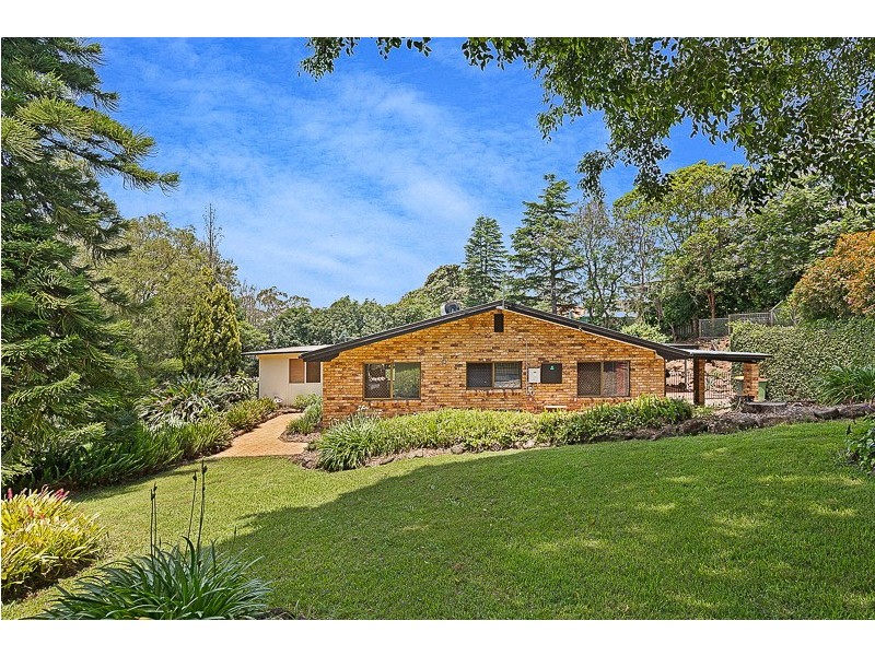 3 Outlook Crescent, Blue Mountain Heights QLD 4350