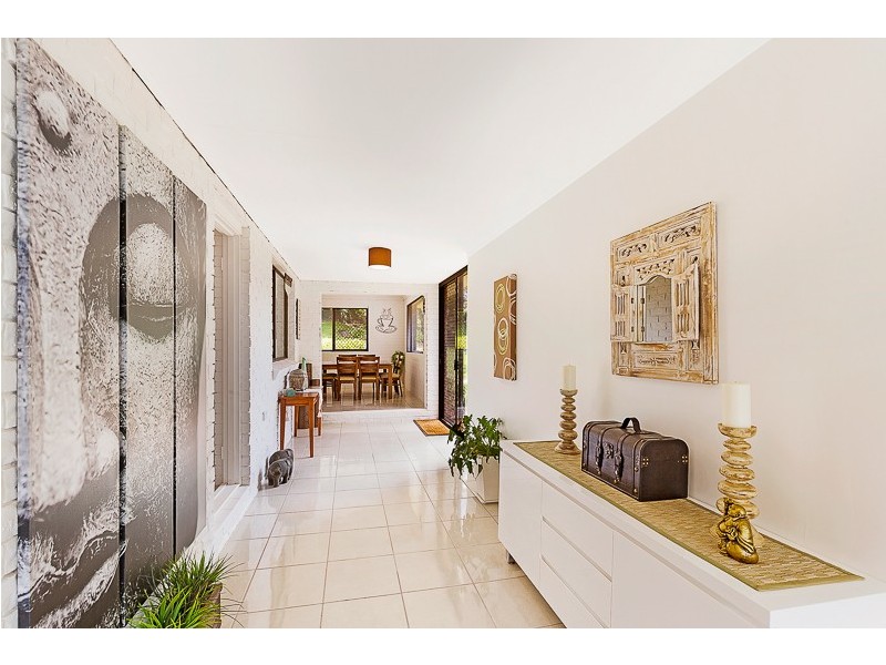 3 Outlook Crescent, Blue Mountain Heights QLD 4350