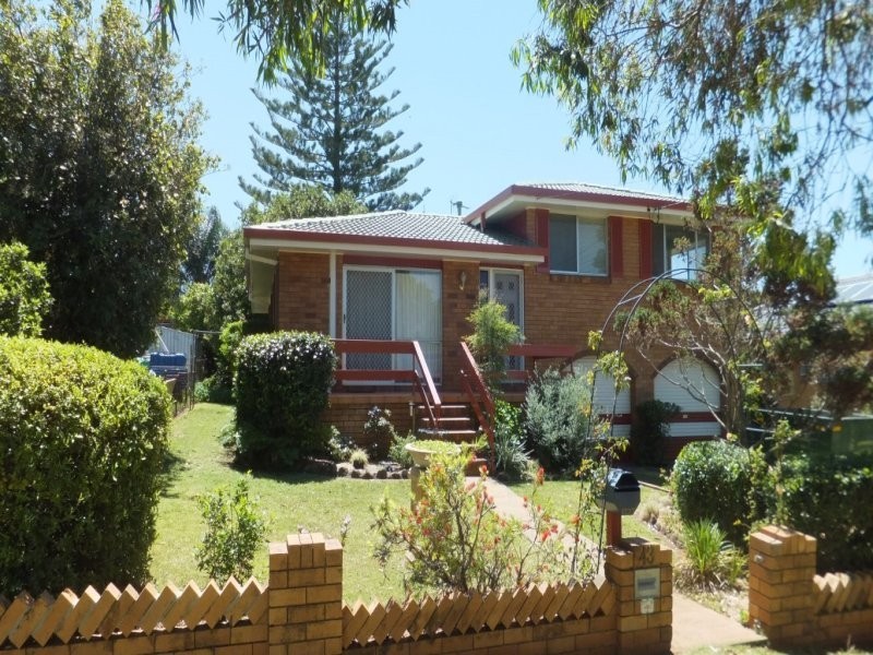 43 Sardon Street, Centenary Heights QLD 4350