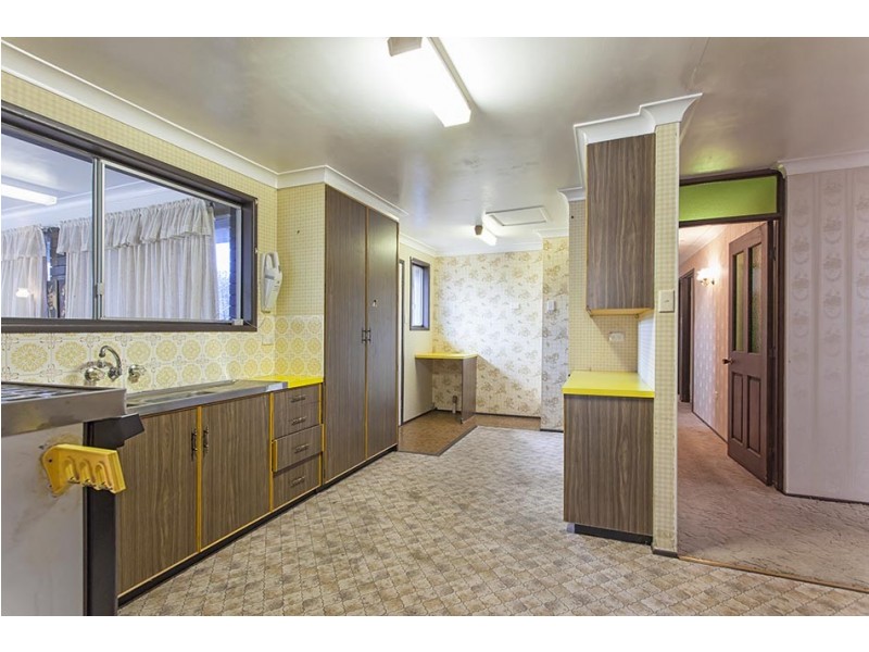 6 Mina Street, Rangeville QLD 4350