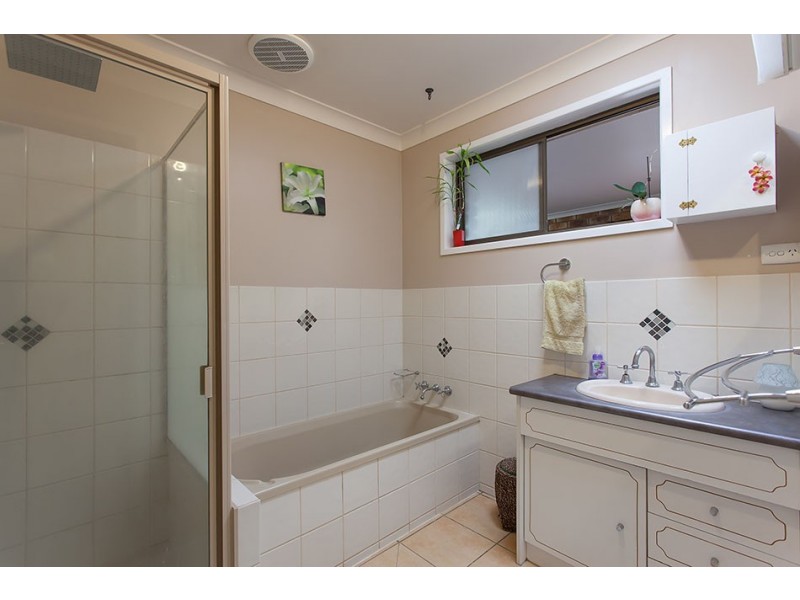 29 Claire Street, Centenary Heights QLD 4350