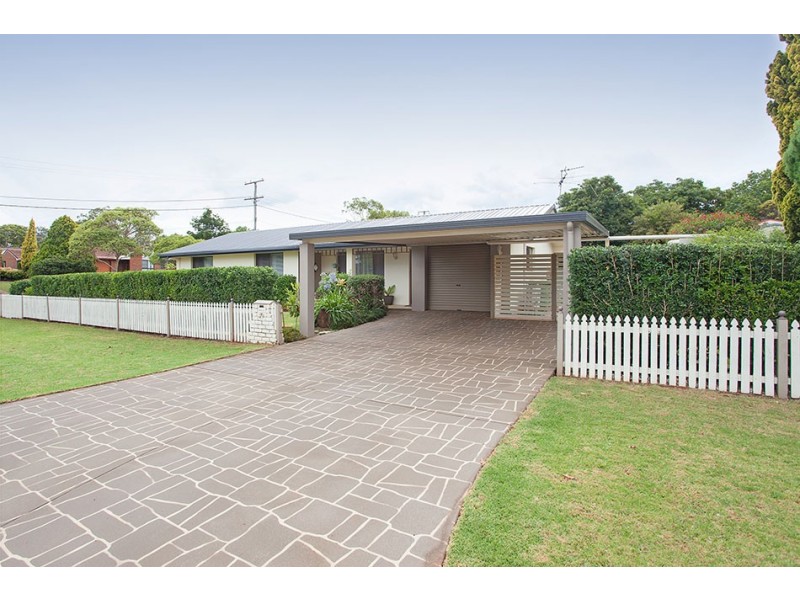 29 Claire Street, Centenary Heights QLD 4350