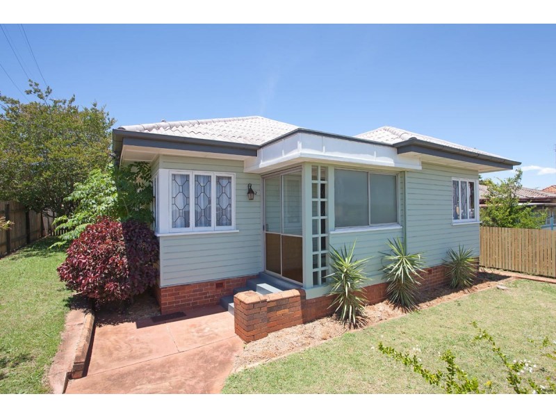 182 Ruthven Street, North Toowoomba QLD 4350