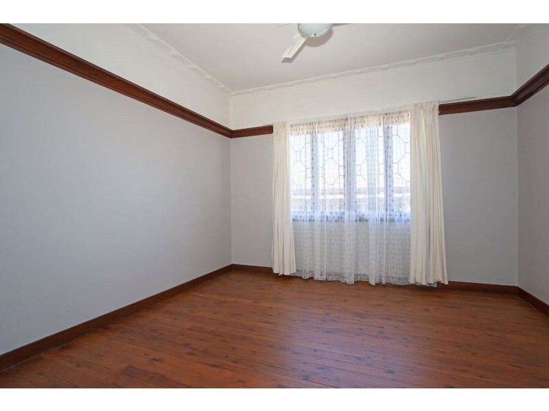 182 Ruthven Street, North Toowoomba QLD 4350