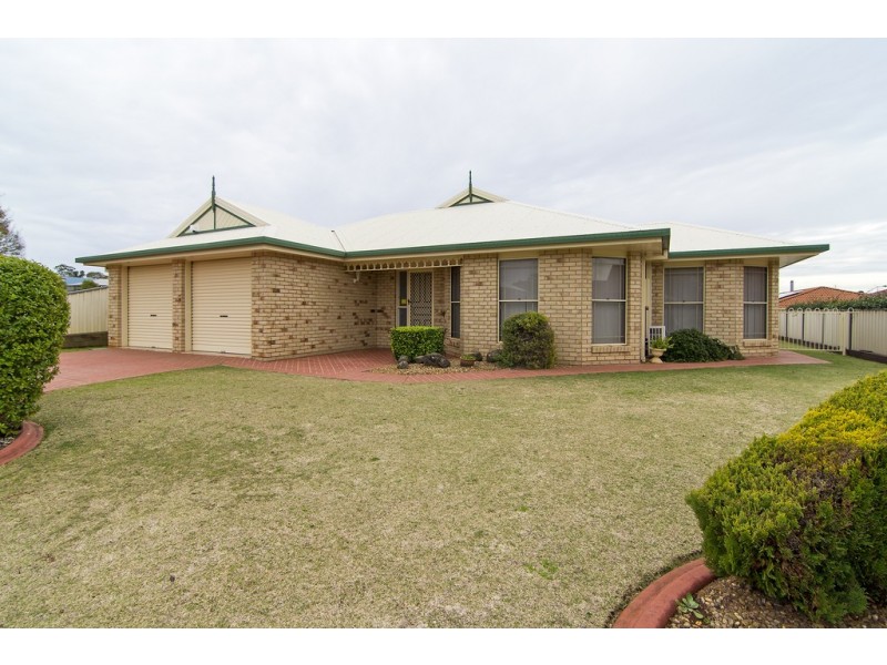 23 Kurtz Street, Kearneys Spring QLD 4350