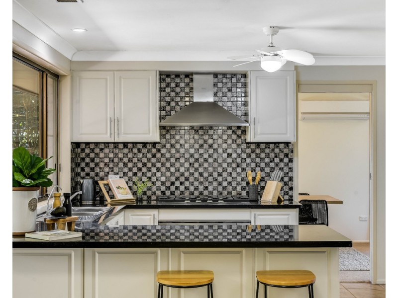 5 Jull Drive, Centenary Heights QLD 4350