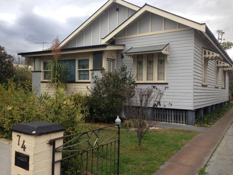 74 Taylor Street, Newtown QLD 4350
