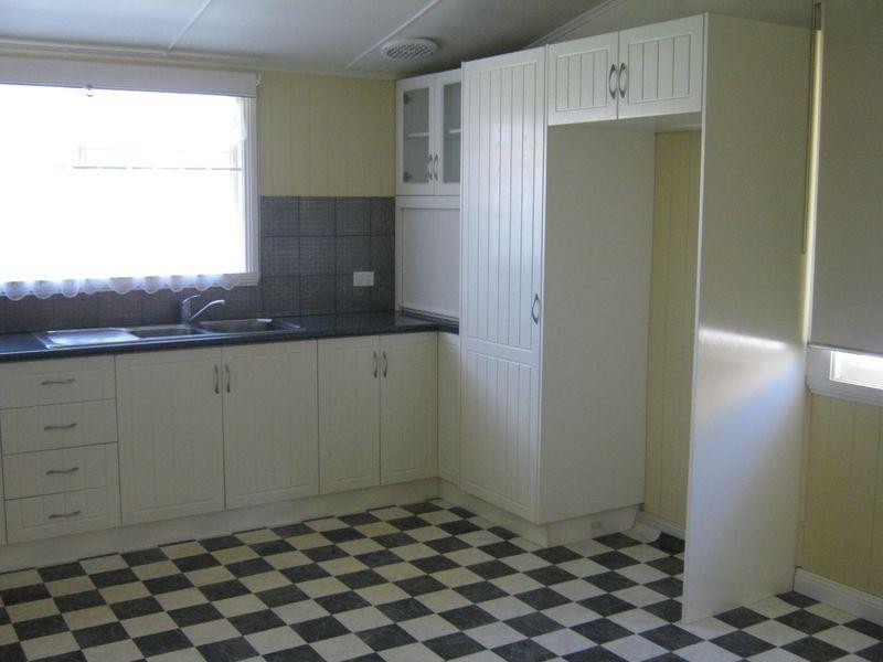 74 Taylor Street, Newtown QLD 4350