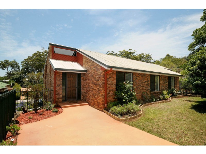 9 Spies Court, Mount Lofty QLD 4350