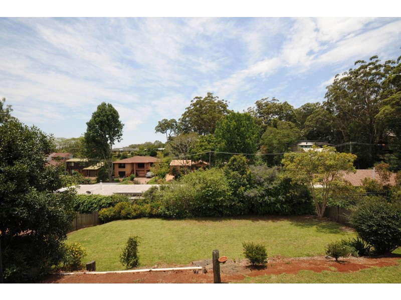 9 Spies Court, Mount Lofty QLD 4350