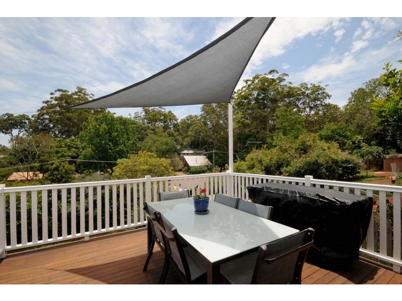 9 Spies Court, Mount Lofty QLD 4350