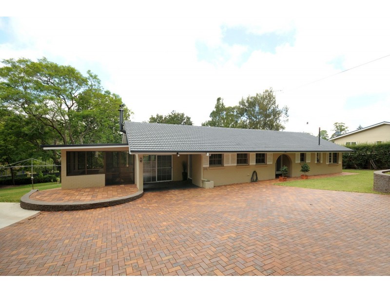 184 Rowbotham Street, Middle Ridge QLD 4350
