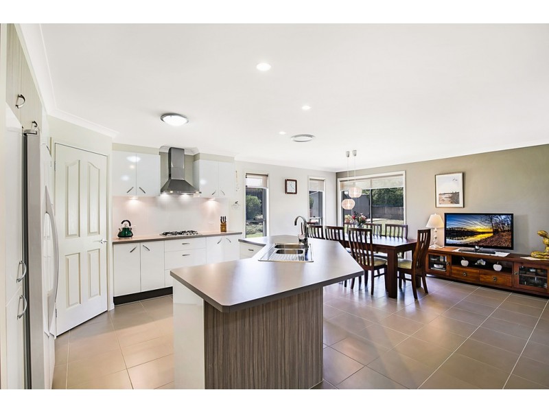 7 Coverack Street, Kleinton QLD 4352