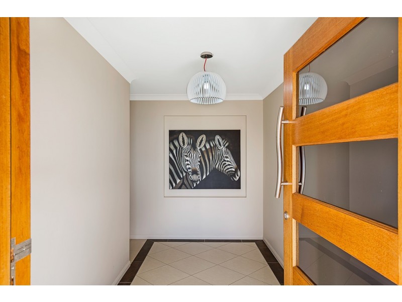 5 Coverack Street, Kleinton QLD 4352