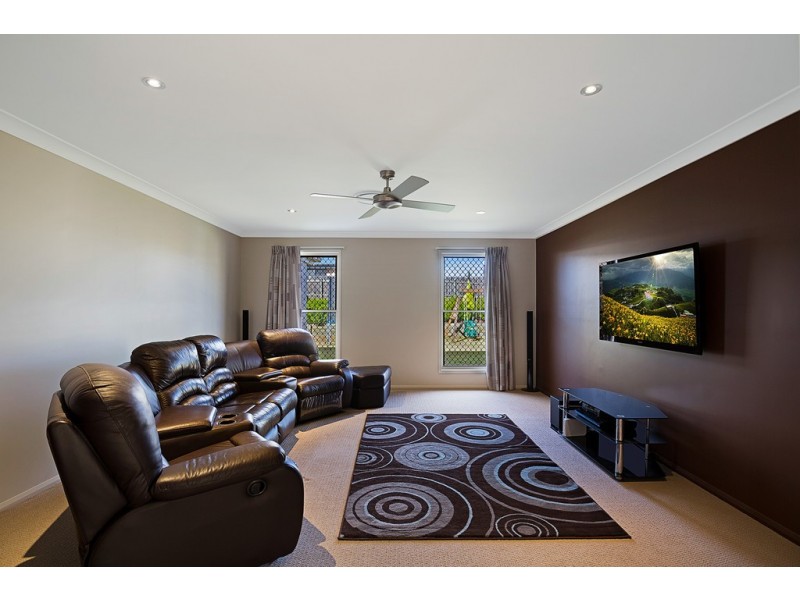 5 Coverack Street, Kleinton QLD 4352