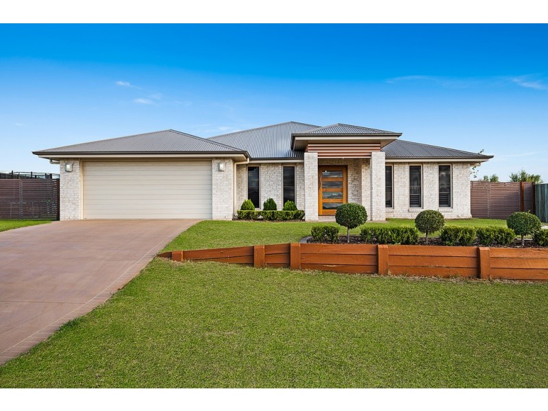 5 Coverack Street, Kleinton QLD 4352