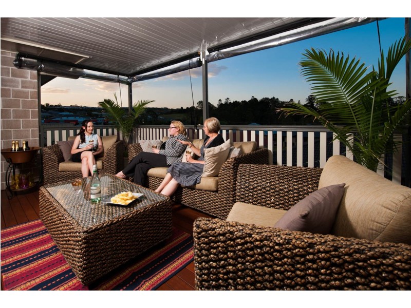 Unit 1/18 Willowburn Drive, Rockville QLD 4350